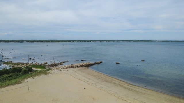 1 Ocean Dr, Mattapoisett, MA 02739