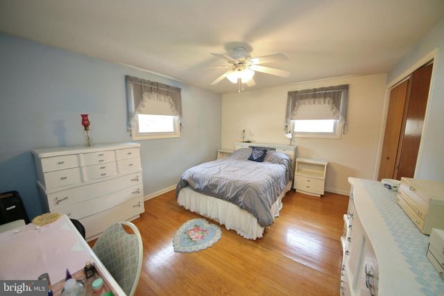 24 HOMESTEAD RD, Stratford, NJ 08084