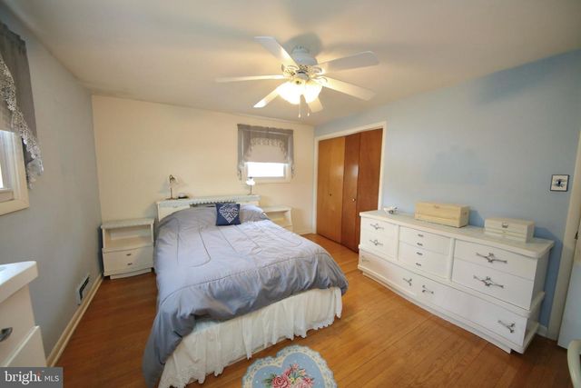 24 HOMESTEAD RD, Stratford, NJ 08084
