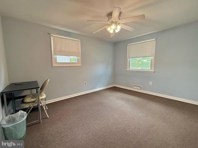 24 HOMESTEAD RD, Stratford, NJ 08084