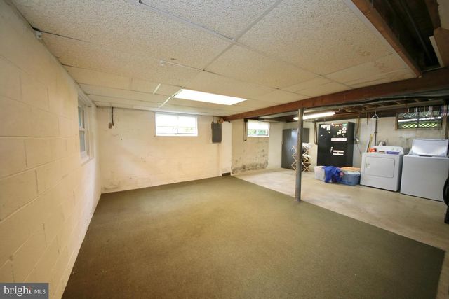 24 HOMESTEAD RD, Stratford, NJ 08084
