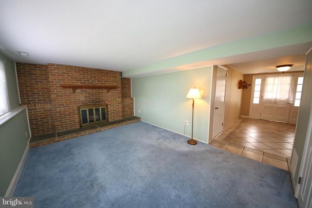 24 HOMESTEAD RD, Stratford, NJ 08084