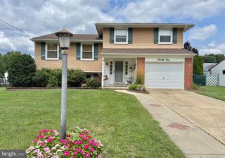 24 HOMESTEAD RD, Stratford, NJ 08084