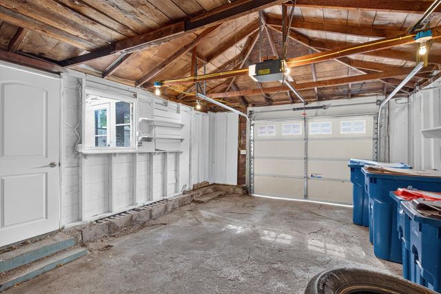 3667 W Broadway Avenue, Robbinsdale, MN 55422