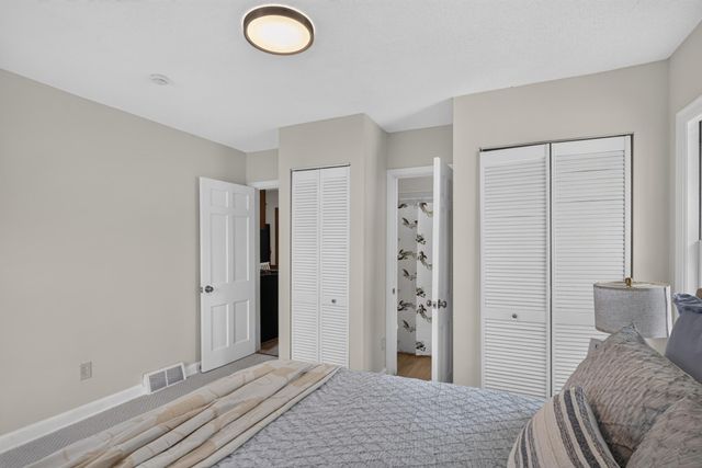 3667 W Broadway Avenue, Robbinsdale, MN 55422