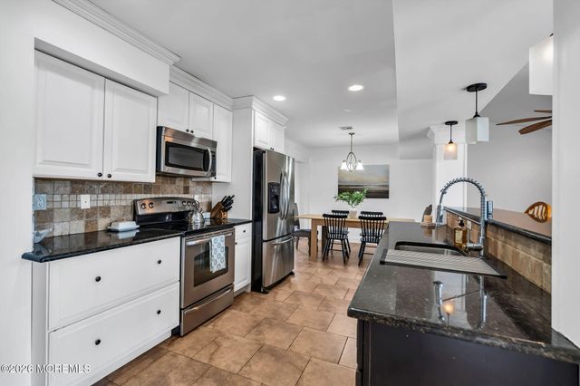 1062 Kilkormic Street, Toms River, NJ 08753
