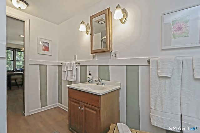 1008 Garden Road, Orange, CT 06477