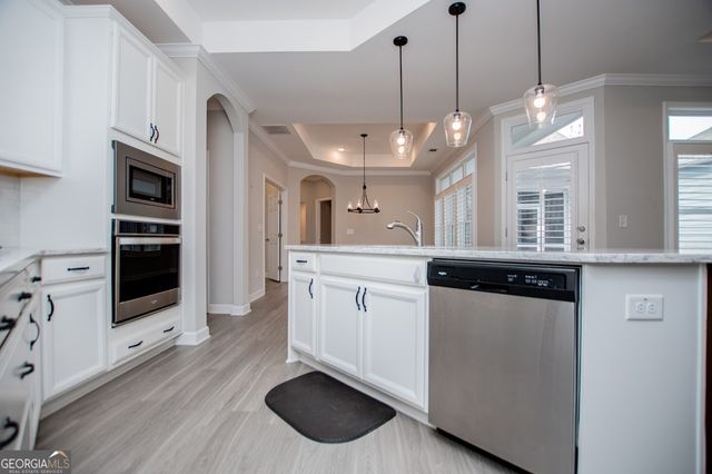 100 Foxgate Path, Carrollton, GA 30117