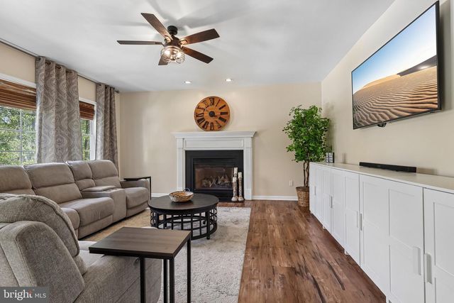 5025 DEER DR, Downingtown, PA 19335