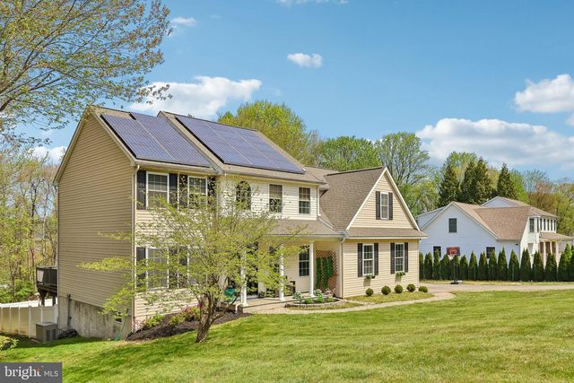 5025 DEER DR, Downingtown, PA 19335