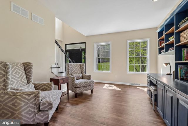 5025 DEER DR, Downingtown, PA 19335