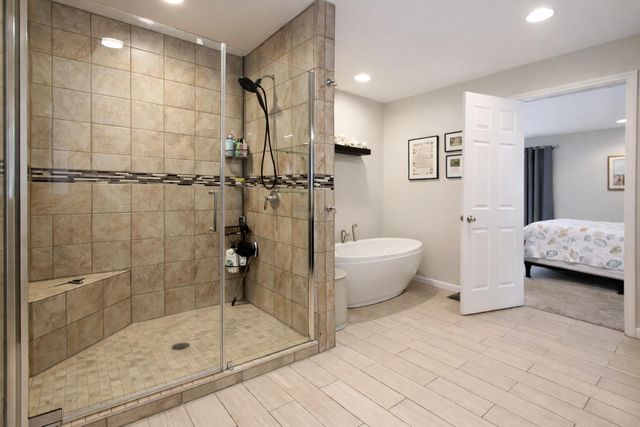 2688 N Goldring Road, La Porte, IN 46350