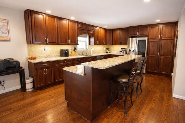 2688 N Goldring Road, La Porte, IN 46350