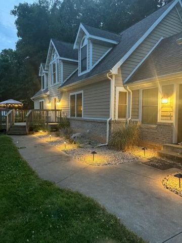 2688 N Goldring Road, La Porte, IN 46350