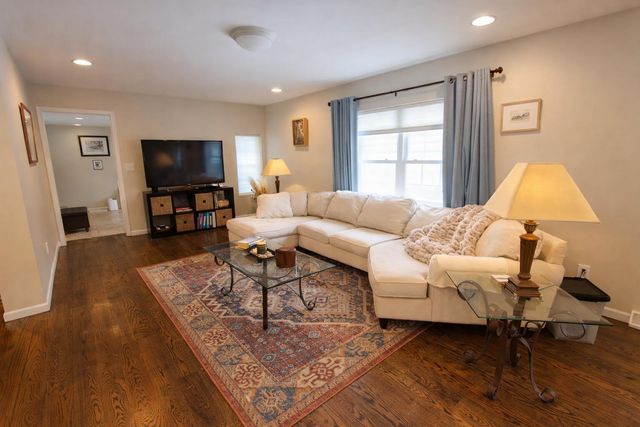 2688 N Goldring Road, La Porte, IN 46350