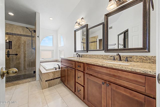 4111 E CHOLLA CANYON Drive, Phoenix, AZ 85044
