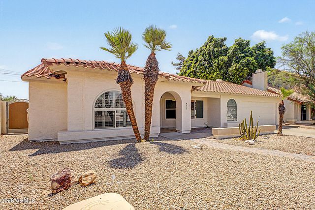 4111 E CHOLLA CANYON Drive, Phoenix, AZ 85044