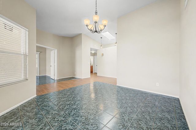 4111 E CHOLLA CANYON Drive, Phoenix, AZ 85044
