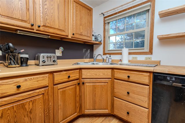 3213 45th Street, Des Moines, IA 50310