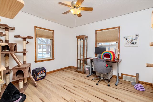 3213 45th Street, Des Moines, IA 50310