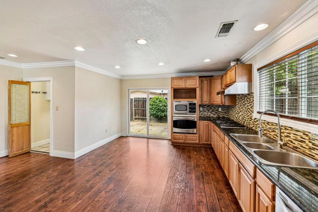 1089 1st St, Lincoln, CA 95648