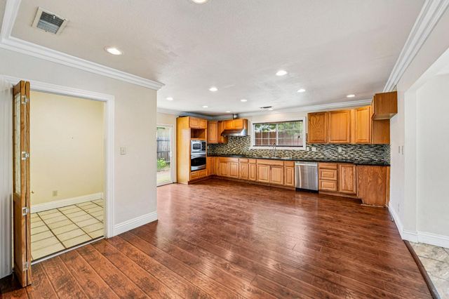 1089 1st St, Lincoln, CA 95648