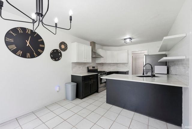 9020 Spring Forest Drive, Fort Wayne, IN 46804