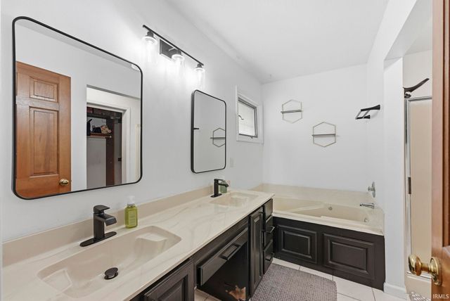 9020 Spring Forest Drive, Fort Wayne, IN 46804