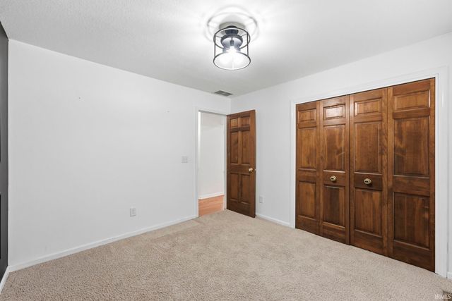 9020 Spring Forest Drive, Fort Wayne, IN 46804