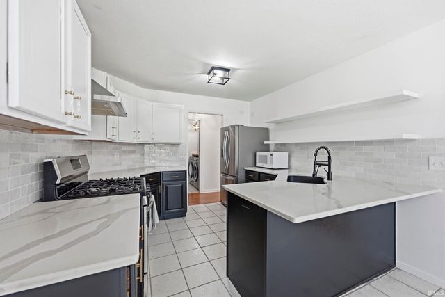 9020 Spring Forest Drive, Fort Wayne, IN 46804