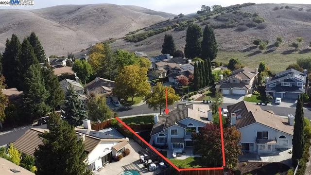 5075 Canyon Crest Dr, San Ramon, CA 94582