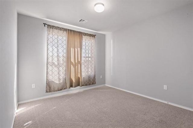 1918 Oak Tree, Shawnee, OK 74804