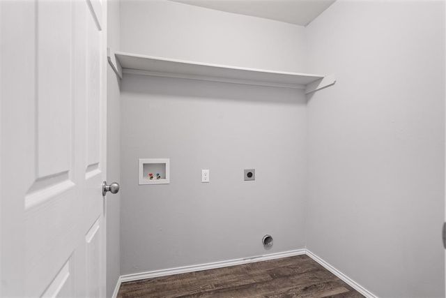 1918 Oak Tree, Shawnee, OK 74804