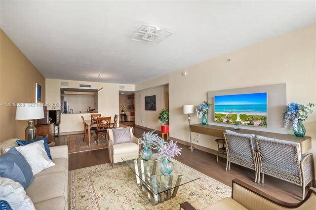 3330 NE 190th St 712, Aventura, FL 33180