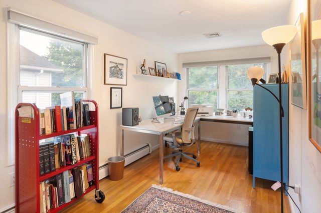 29 Pinecliff Road 29, Boston, MA 02132