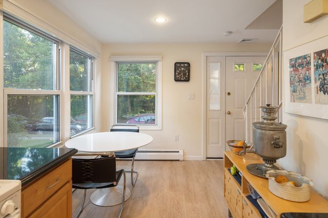 29 Pinecliff Road 29, Boston, MA 02132