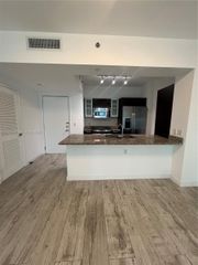 951 Brickell Ave 2403, Miami, FL 33131