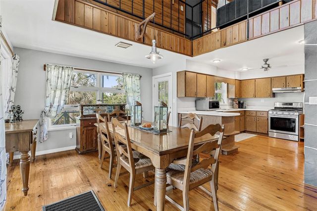 7373 CIRCLE DRIVE, Lady Lake, FL 32159