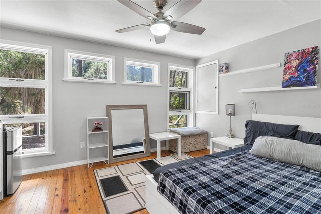 7373 CIRCLE DRIVE, Lady Lake, FL 32159