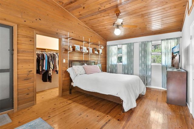 7373 CIRCLE DRIVE, Lady Lake, FL 32159