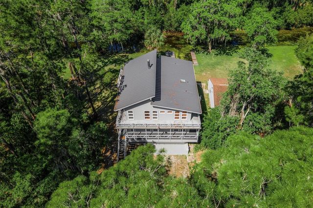 7373 CIRCLE DRIVE, Lady Lake, FL 32159