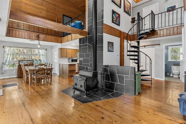 7373 CIRCLE DRIVE, Lady Lake, FL 32159