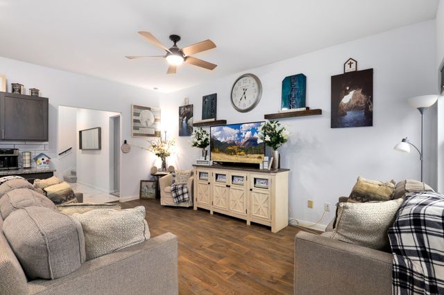 206 Iris, Livingston, TX 77351