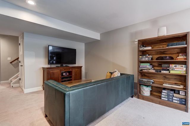 626 JONNA ST, Crozet, VA 22932