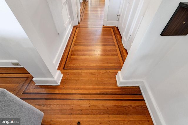 706 E LAKE AVE, Baltimore, MD 21212