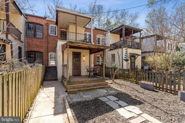 706 E LAKE AVE, Baltimore, MD 21212