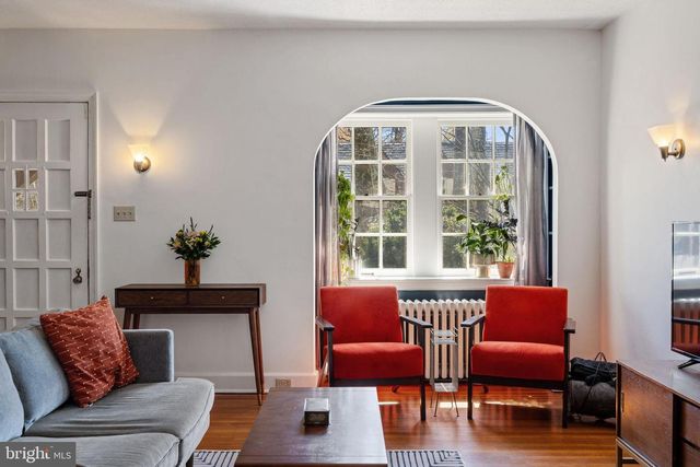 706 E LAKE AVE, Baltimore, MD 21212