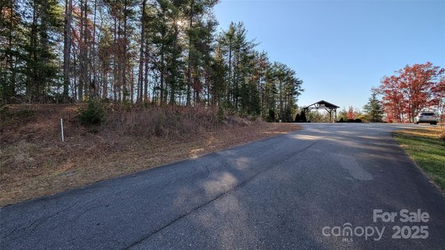1111 Table View Drive, Morganton, NC 28655