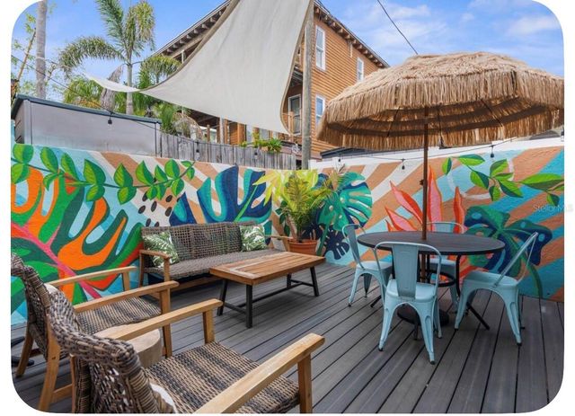 106 E BAY DRIVE, Treasure Island, FL 33706
