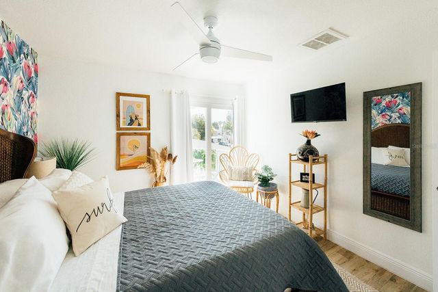106 E BAY DRIVE, Treasure Island, FL 33706